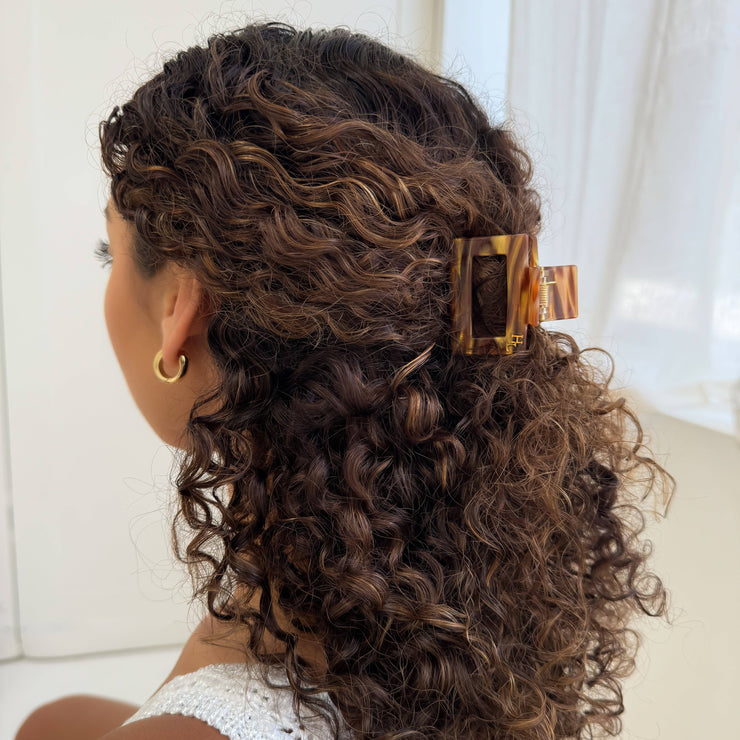 Ecofriendly Acetate Midi Clip - Hazel Honey - Whim BTQ