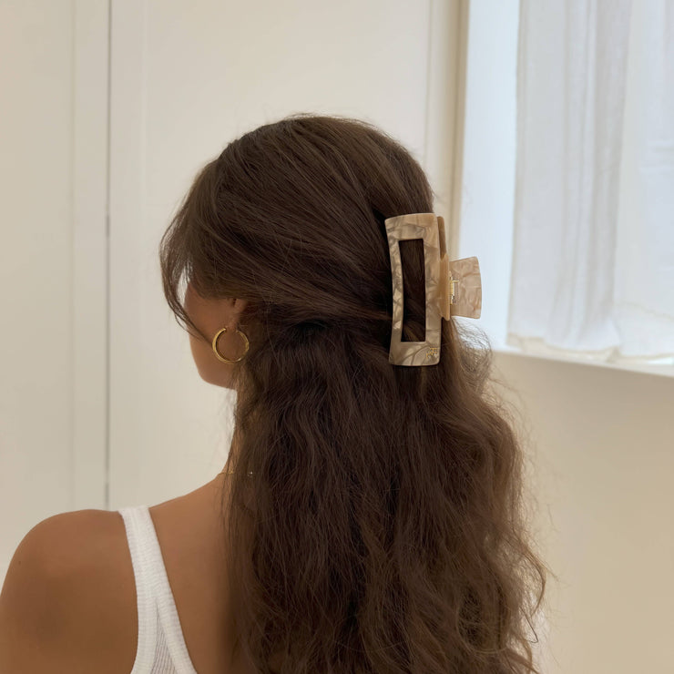 Ecofriendly Acetate Large Claw - Golden Hour - Whim BTQ