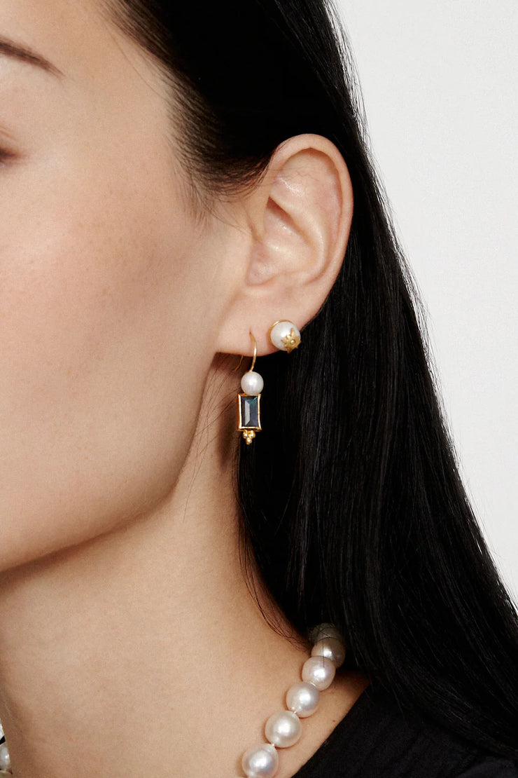 Chan Luu Cecelia Stud Earrings in Pearl