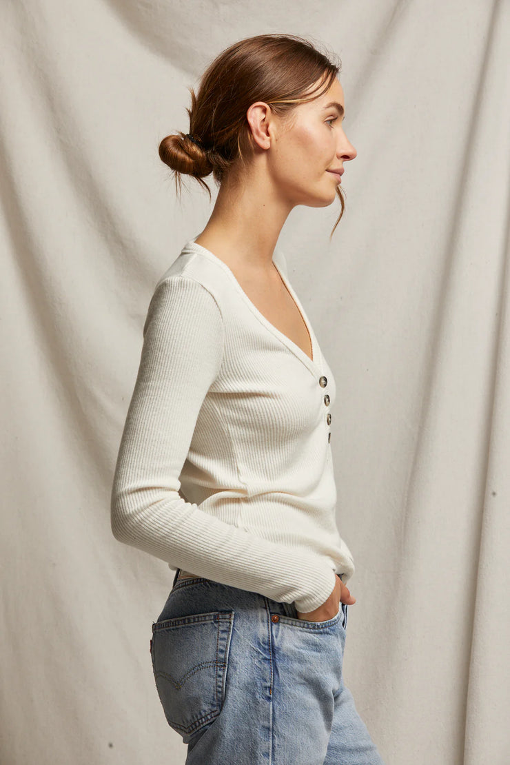 Perfectwhitetee Evangeline Sweater Rib Tee in Sugar