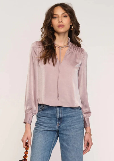Heartloom Winslet Top in Lilac - Whim BTQ