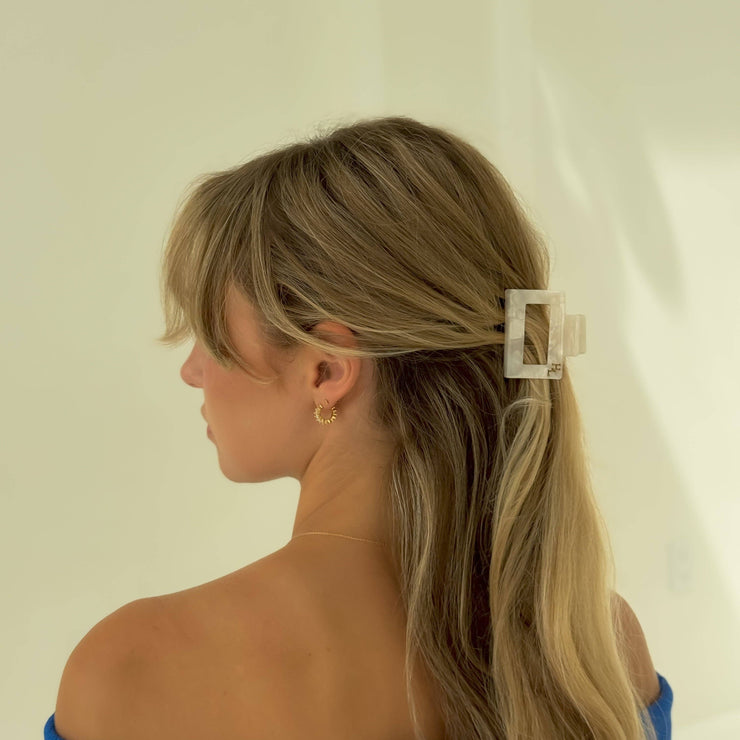 Ecofriendly Acetate Midi Clip - White - Whim BTQ