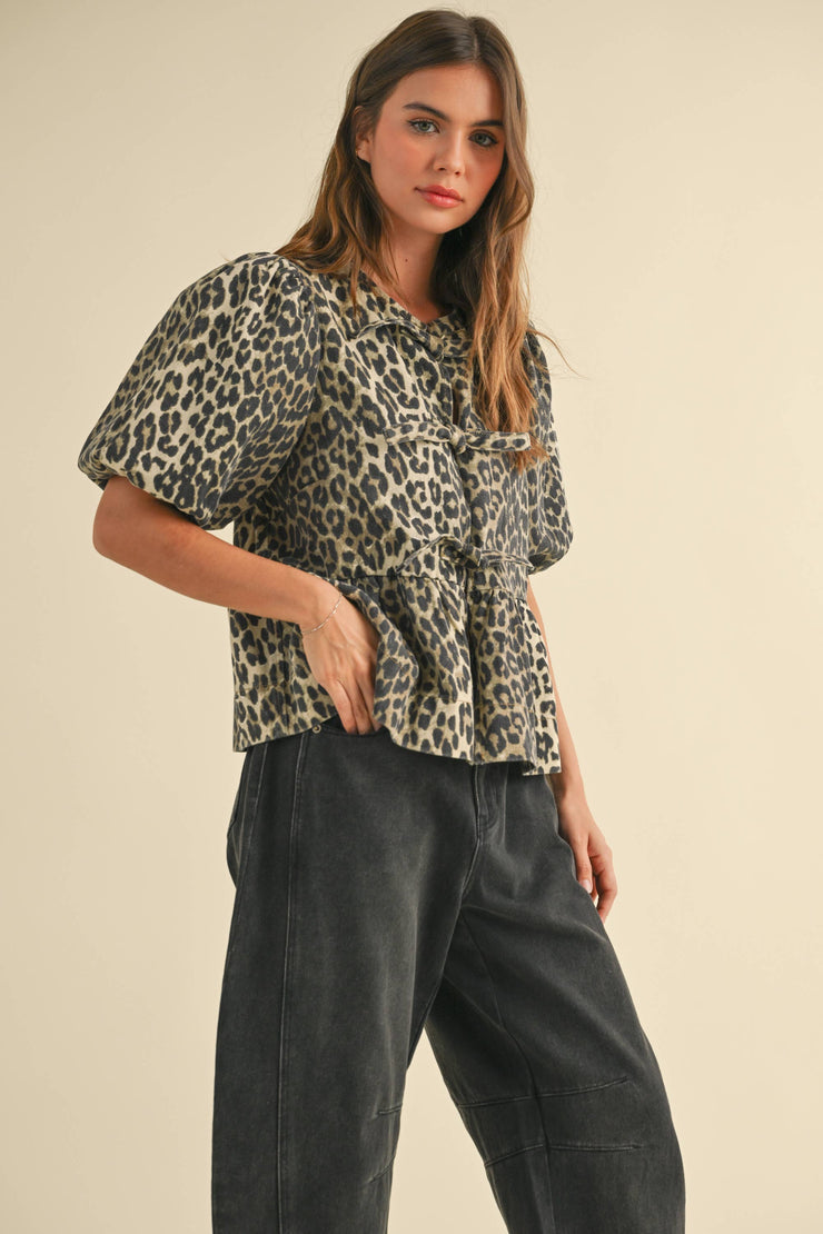 LEOPARD PRINT TIE-FRONT BLOUSE